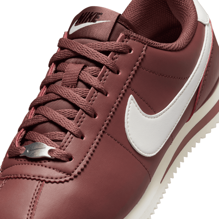 Nike Cortez Angle 4