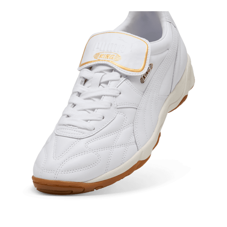 国内配送 PUMA KING INDOOR WHITE/FROSTED IVORY Puma King Indoor White Frosted Ivory - 401683-02 Release Info