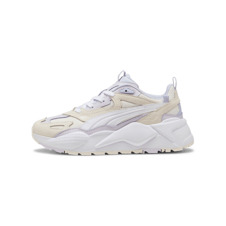 PUMA RS-X Efekt Premium Sneakers Women in White Angle 1
