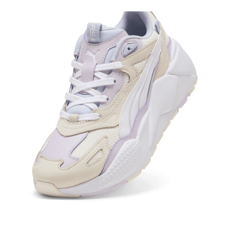 PUMA RS-X Efekt Premium Sneakers Women in White Angle 2