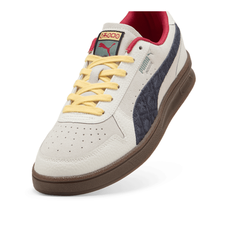 PUMA ROAD TO UNITY Indoor Training in White Angle 2