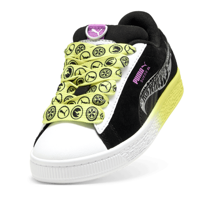 PUMA x HOT WHEELSâ¢ Suede XL Sneakers in Black (PS) Angle 2