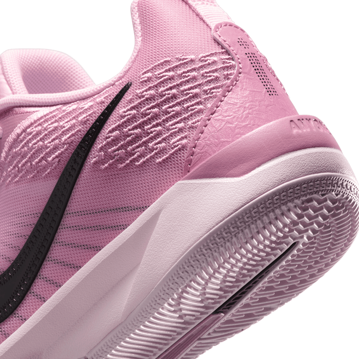 Nike Sabrina 2 Basketball Angle 5