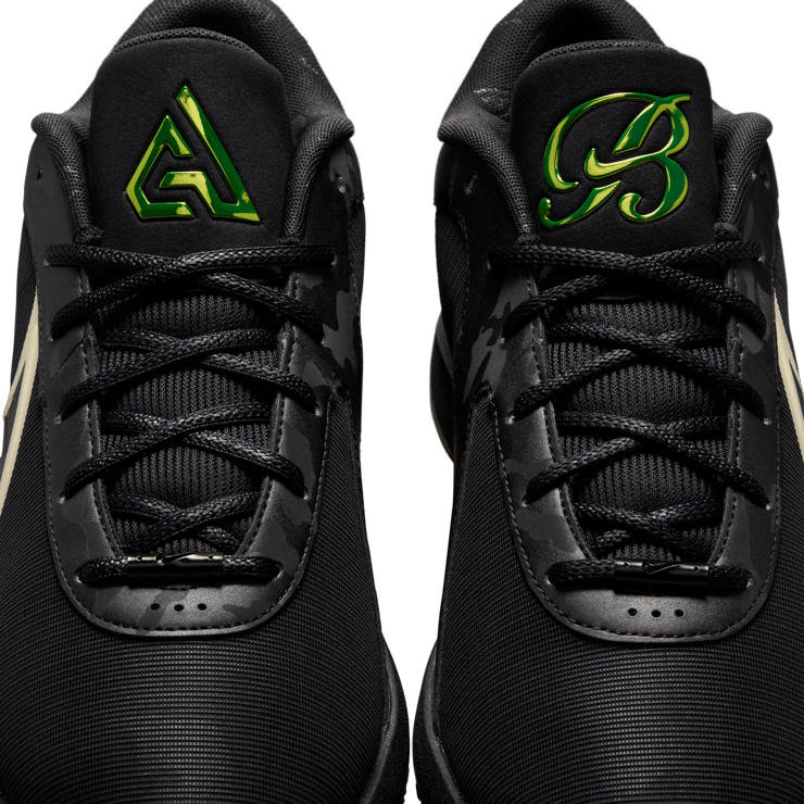 Nike Giannis Freak 6 Black Label Angle 10