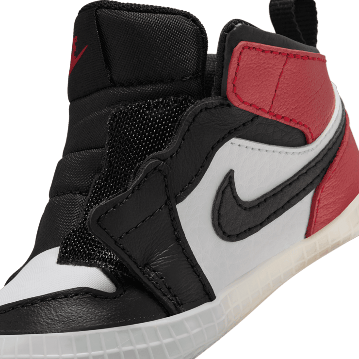 Air Jordan 1 Retro High OG Black Toe Reimagined (CB) Angle 5