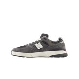 New Balance Numeric 933 Andrew Reynolds Grey Days Angle 0