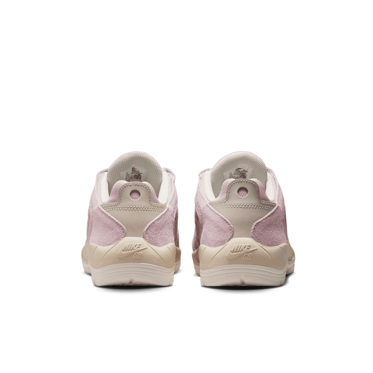 Nike SB Vertebrae Angle 3