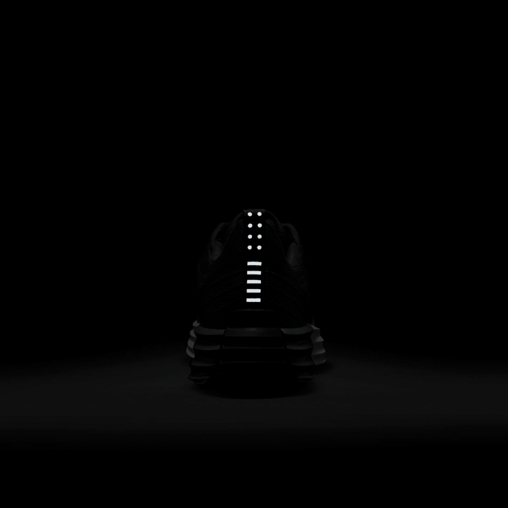 Nike Lunar Roam Angle 7