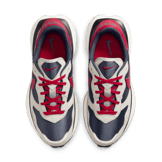 Nike Phoenix Waffle Angle 2