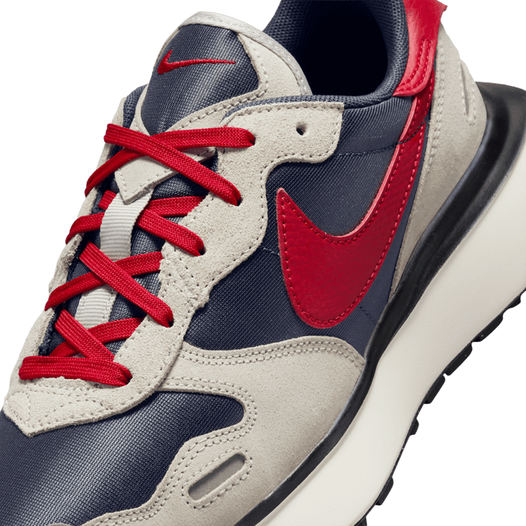 Nike Phoenix Waffle Angle 5