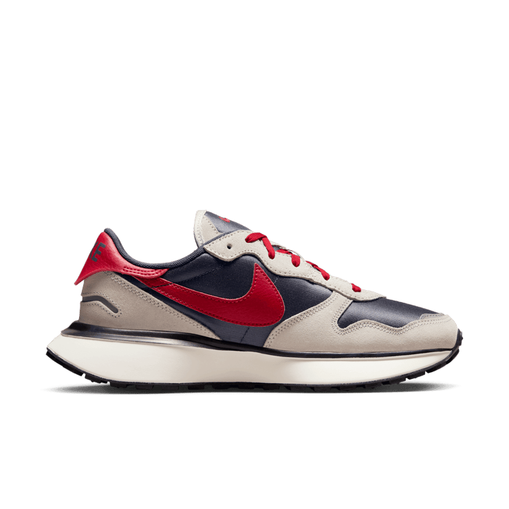 Nike Phoenix Waffle Angle 1