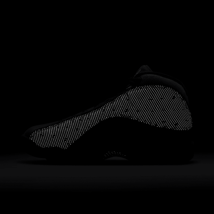 Jordan 13 Retro Black Hyper Royal Angle 9