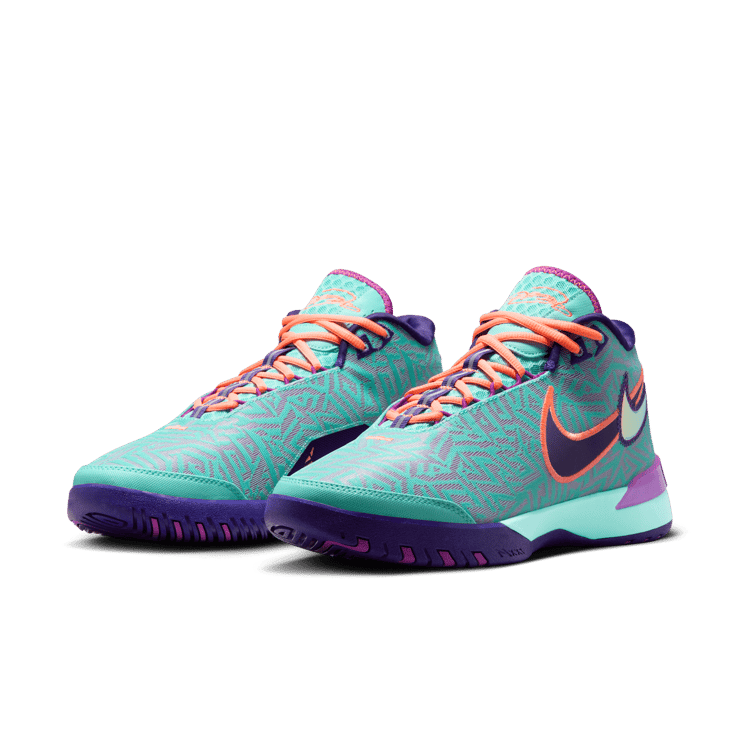 Nike LeBron NXXT Genisus Hyper Turquoise Angle 2