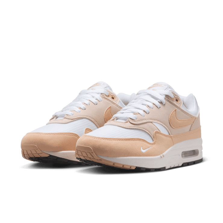 Nike Air Max 1 '87 Textile Angle 2