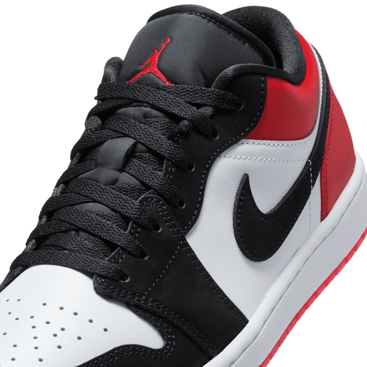 Air Jordan 1 Low SE Black Toe Angle 4
