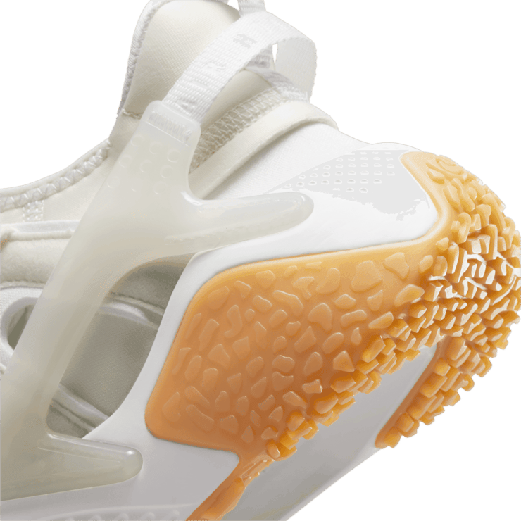 Nike Air Huarache Craft Summit White Gum (W) Angle 6