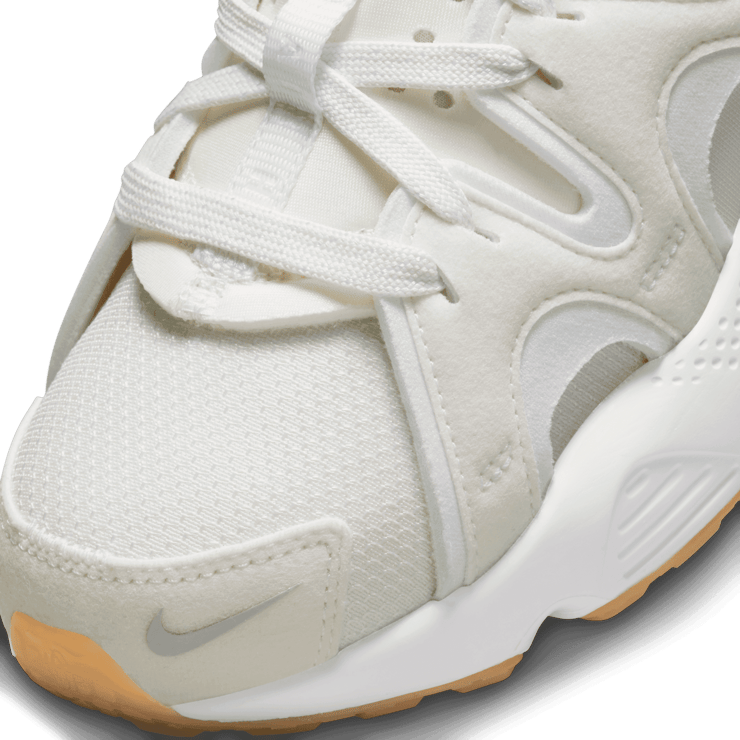 Nike Air Huarache Craft Summit White Gum (W) Angle 5