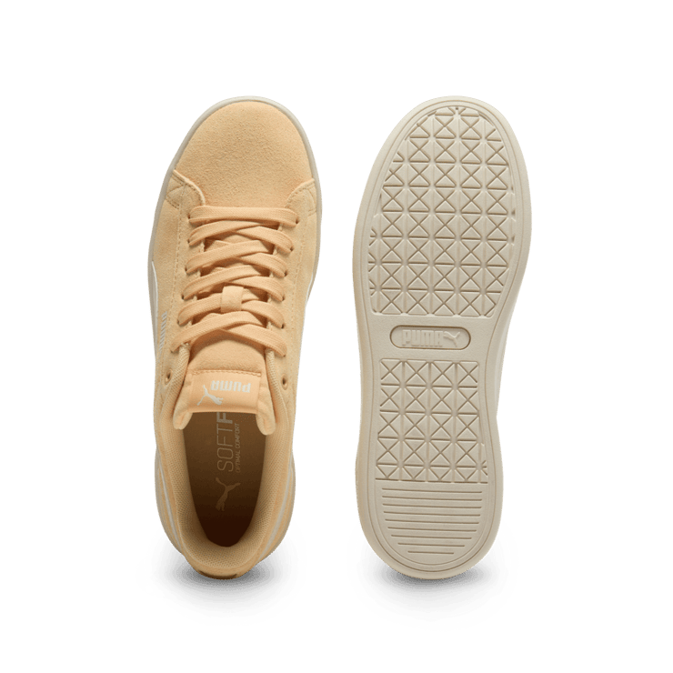 PUMA Vikky v3 Wide Sneakers in Orange Angle 1