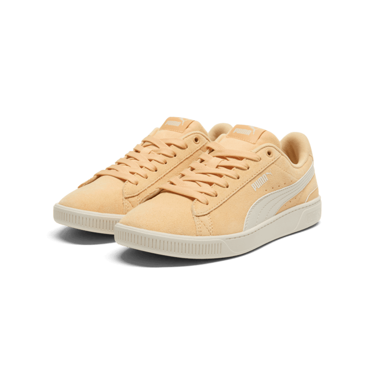 PUMA Vikky v3 Wide Sneakers in Orange Angle 5