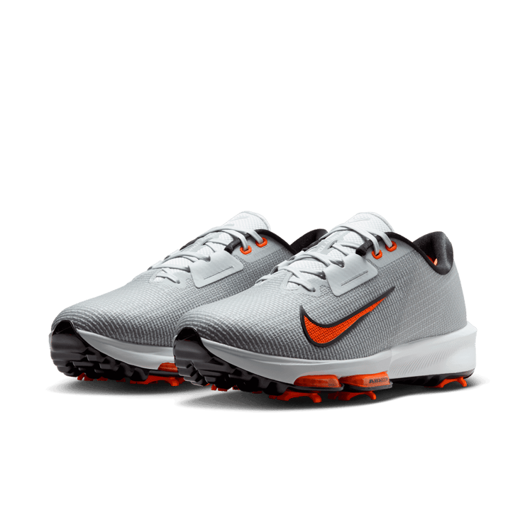 Nike Infinity Tour 2 Golf (Wide) Angle 2