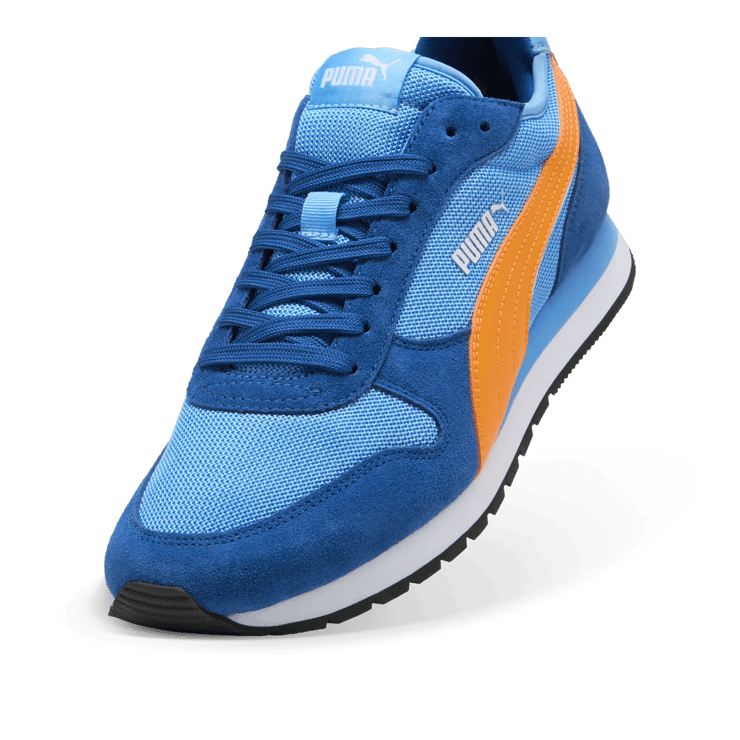 PUMA ST MILER Sneakers in Blue Angle 3