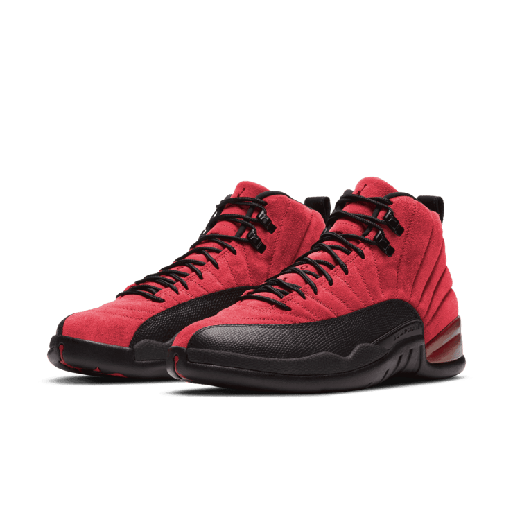 Air Jordan 12 Retro Reverse Flu Game Angle 2