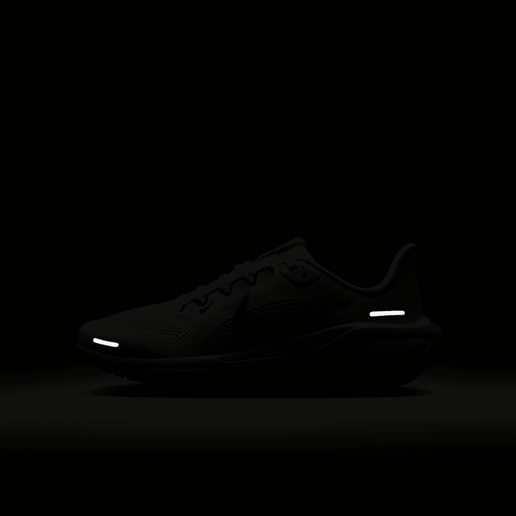 Nike Pegasus 41 Road Angle 9