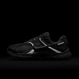 Nike V5 RNR Angle 8