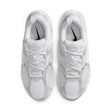 Nike V5 RNR Angle 1
