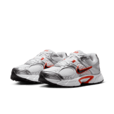 Nike V5 RNR Angle 2