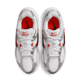 Nike V5 RNR Angle 1