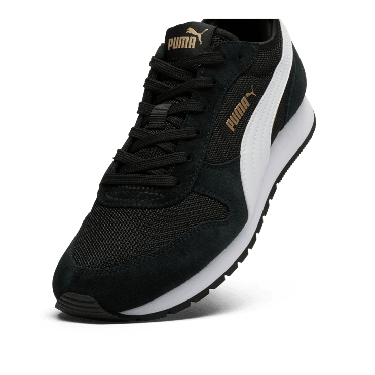 PUMA ST Miler Leo Sneakers in Black Angle 3