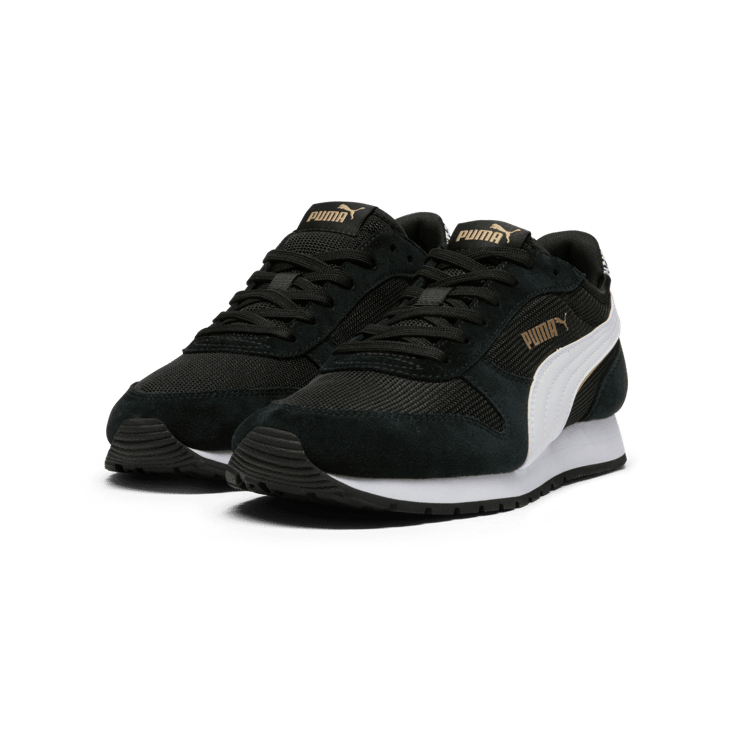 PUMA ST Miler Leo Sneakers in Black Angle 5