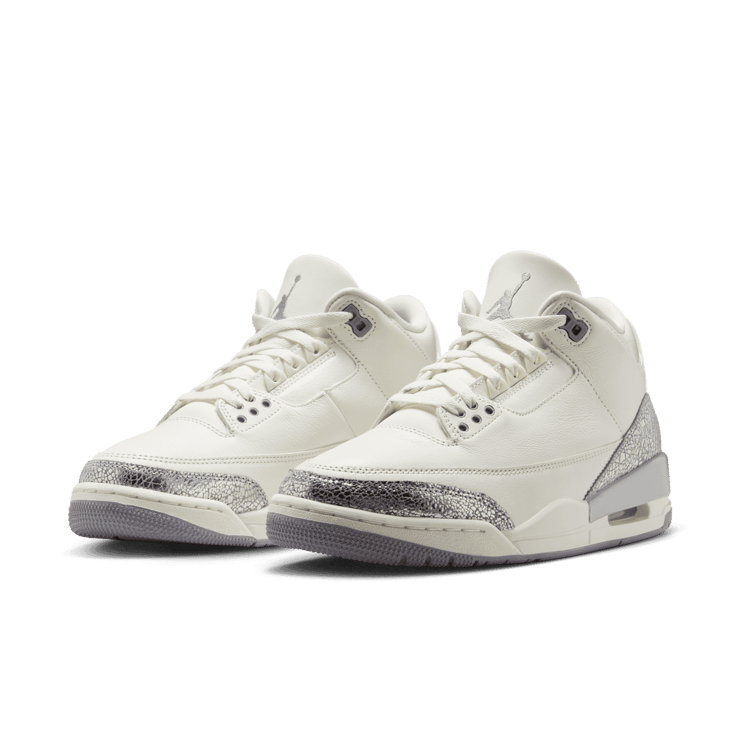 Air Jordan 3 Retro Sail Metallic Silver (W) Angle 2