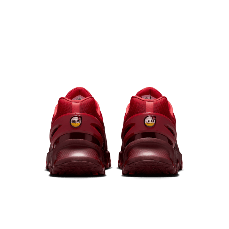 Nike Air Max DN8 University Red (W) Angle 3