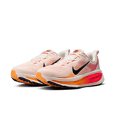 Nike Vomero 18 Sail Bright Crimson (W) Angle 2
