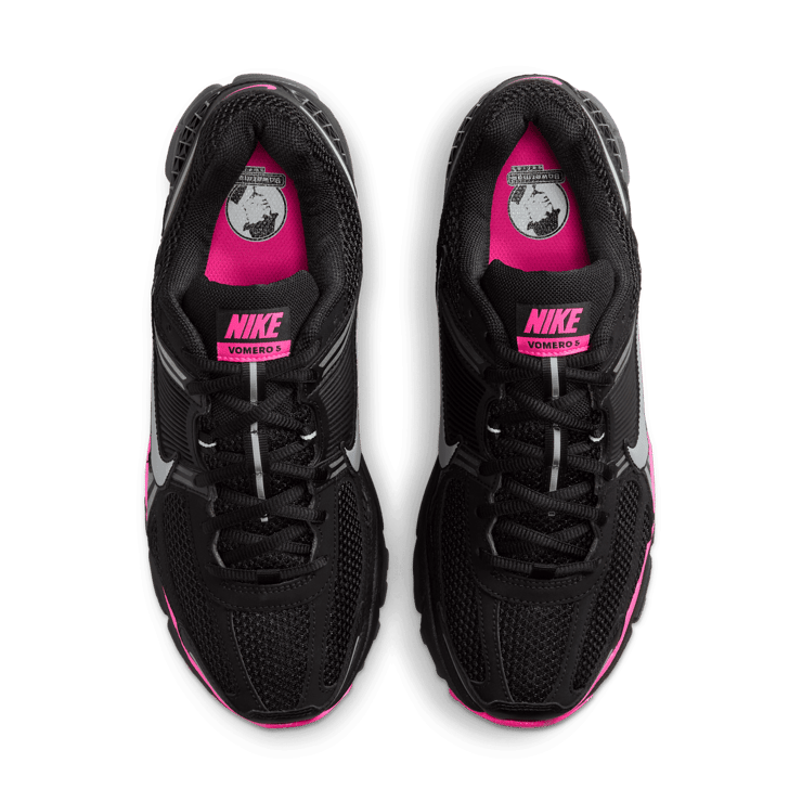 Nike Zoom Vomero 5 Black Pink Blast Angle 1