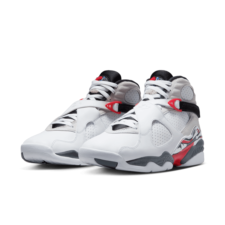 Air Jordan 8 Retro Bugs Bunny Angle 3