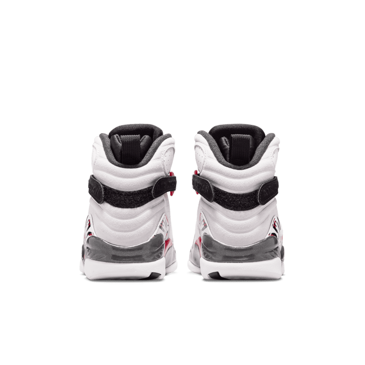 Air Jordan 8 Retro Bugs Bunny (2025) (GS) Angle 4