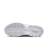 Nike V5 RNR Angle 0