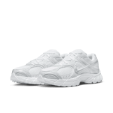 Nike V5 RNR Angle 2