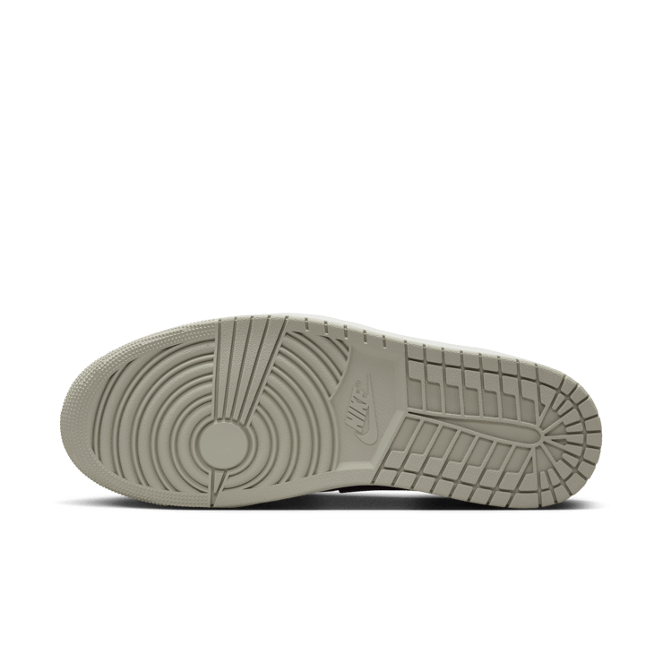 Air Jordan 1 Retro Low OG Zion Williamson Voodoo Regency Purple Angle 6