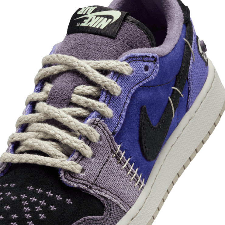 Air Jordan 1 Retro Low OG Zion Williamson Voodoo Regency Purple (GS) Angle 9