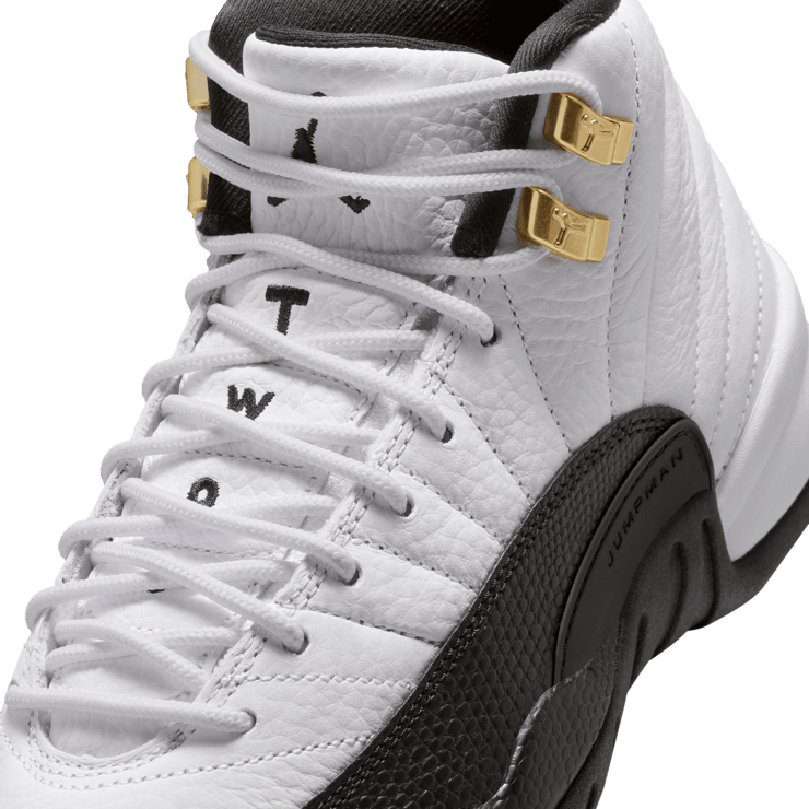Air Jordan 12 Retro Taxi (GS) Angle 4