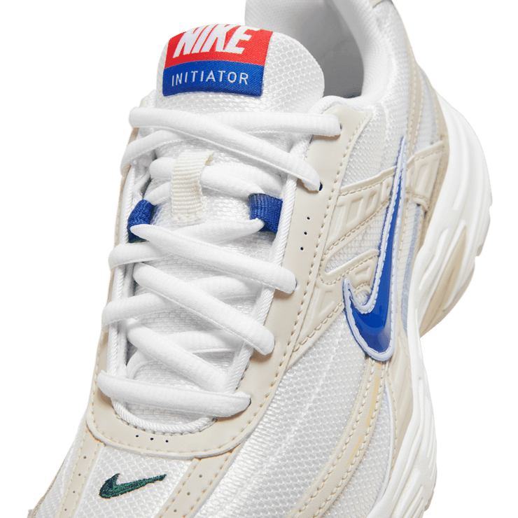 Nike Initiator Angle 4