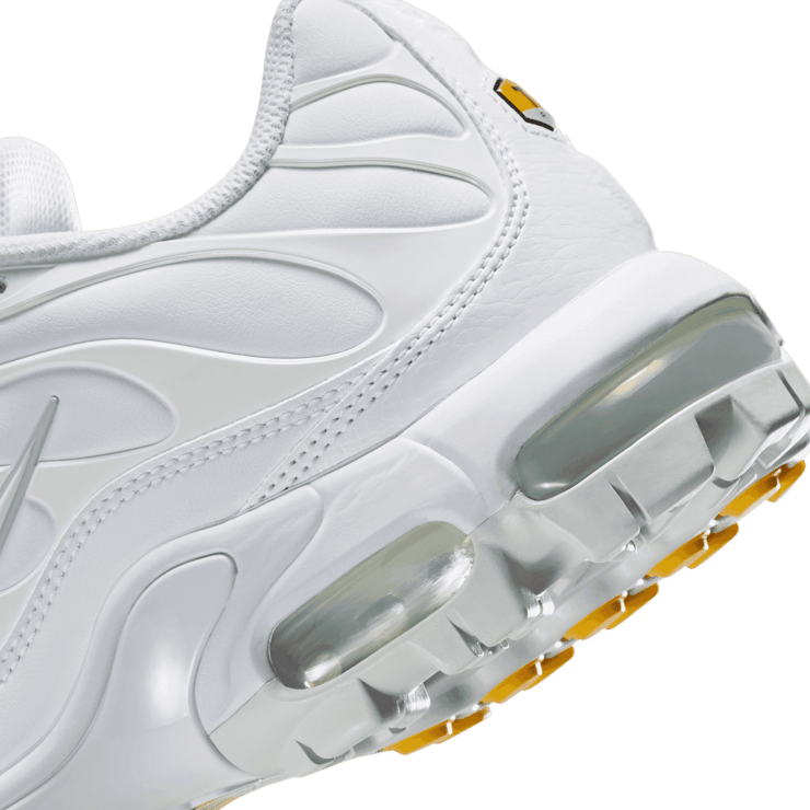 Nike Air Max Plus Golf 'Triple White' Angle 5