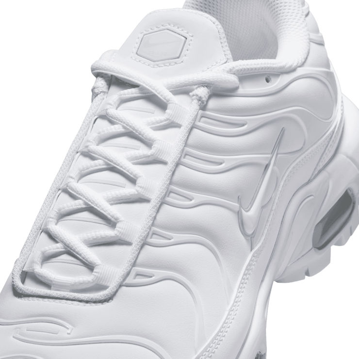 Nike Air Max Plus Golf 'Triple White' Angle 4