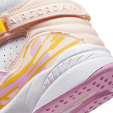 Air Jordan 8 Retro Arctic Punch (GS) Angle 5