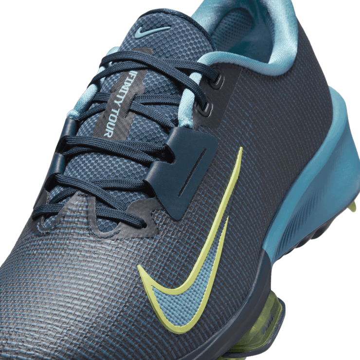 Nike Infinity Tour 2 Golf (Wide) Angle 5