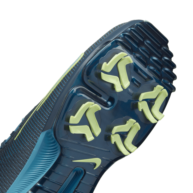 Nike Infinity Tour 2 Golf (Wide) Angle 4